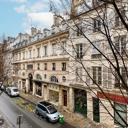 Guestready - Golden Elegance In Le Marais *